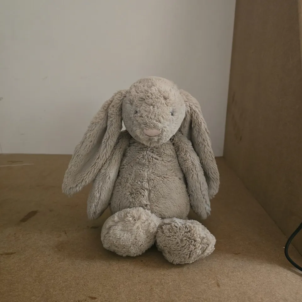 JELLYCAT LONDON GREY BUNNY PLUSH WITH BLUE DRAWSTRING BAG