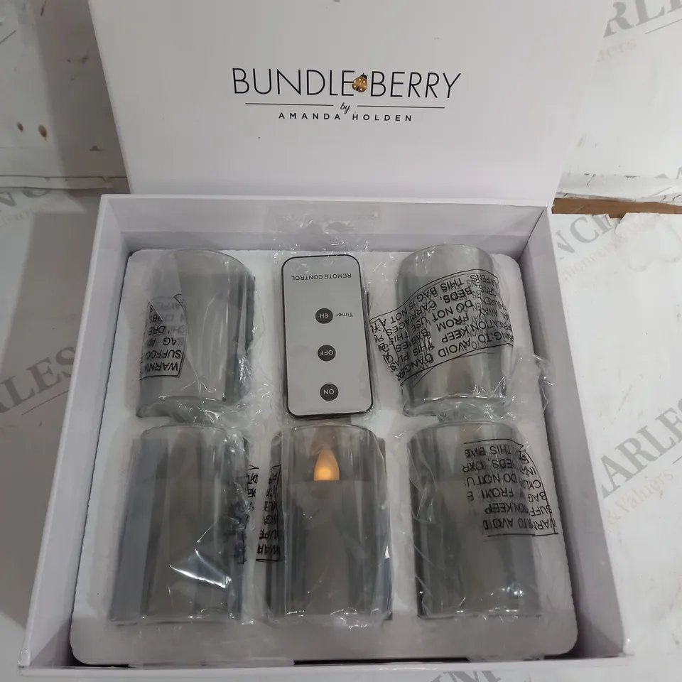 BOXED AMANDA HOLDEN BUNDLE BERRY GUNMETAL CANDLE FLAME SET
