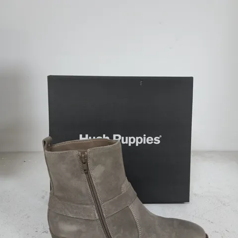 HUSH PUPPIES WOMEN'S SUEDE ANKLE BOOTS – TAUPE (BOXED) SIZE UK 6