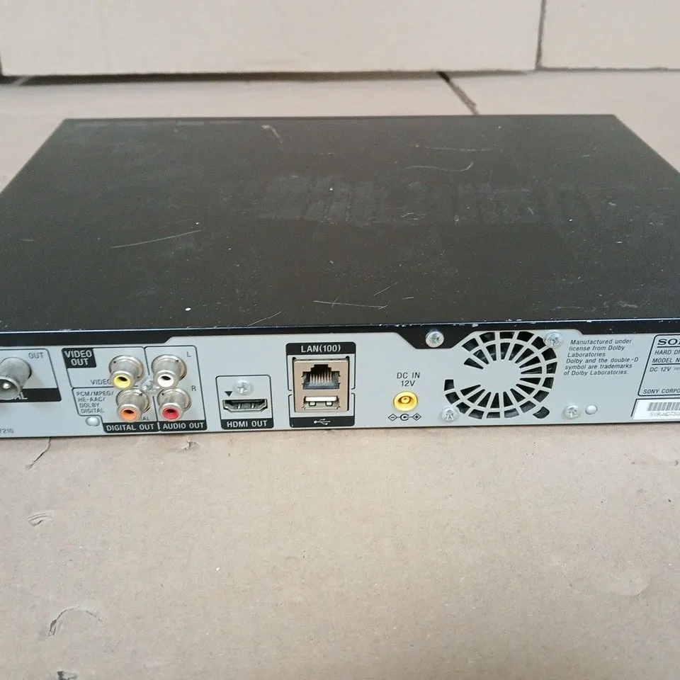 SONY HARD DISK RECORDER SVR-HDT500 WITH REMOTE 