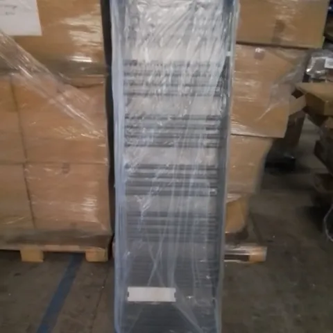 BAGGED LARGE TERMA ALEX RADIATOR IN BLACK