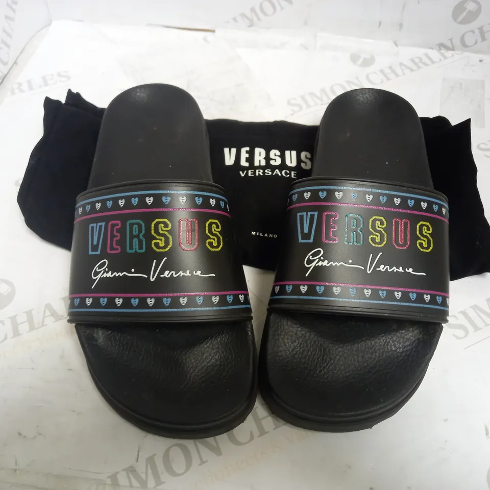 VERSACE COLOURED HEARTS SLIDERS EU 39 WITH BAG