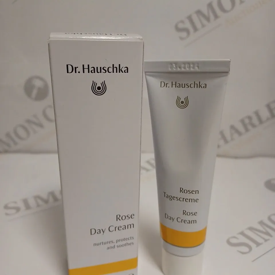 BOXED DR HAUSCHKA ROSE DAY CREAM 30ML 