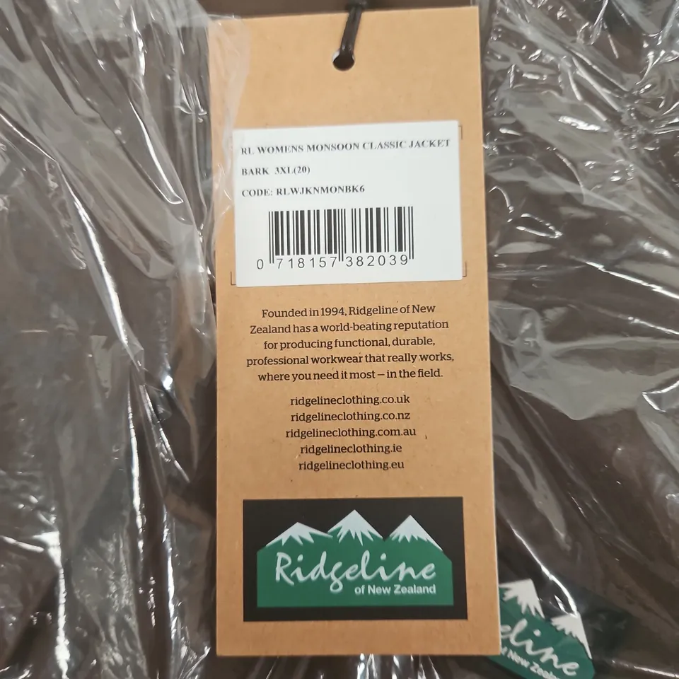 RIDGELINE WOMEN’S MONSOON CLASSIC JACKET – BARK, UK 20 (3XL)