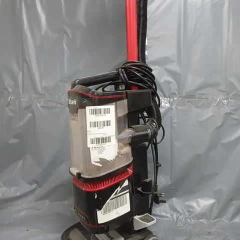 BOXED SHARK LIFT-AWAY UPRIGHT VACUUM CLEANER WITH TRUEPET NV602UKT