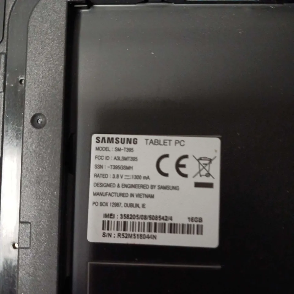 SAMSUNG GALAXY TAB A 8.0 SM-T385 TABLET PC – 16GB – CRACKED FRONT SCREEN