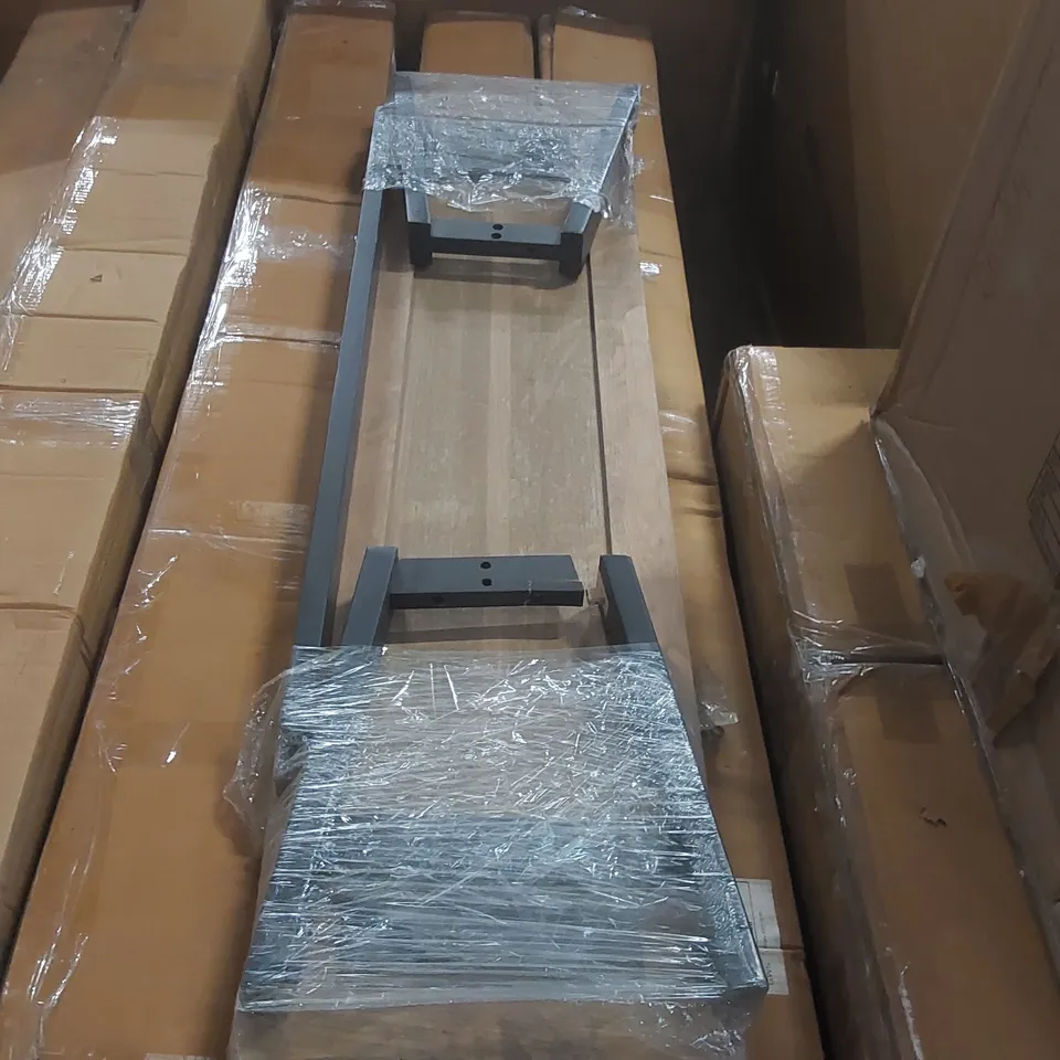 DESIGNER ETON BENCH - METOER