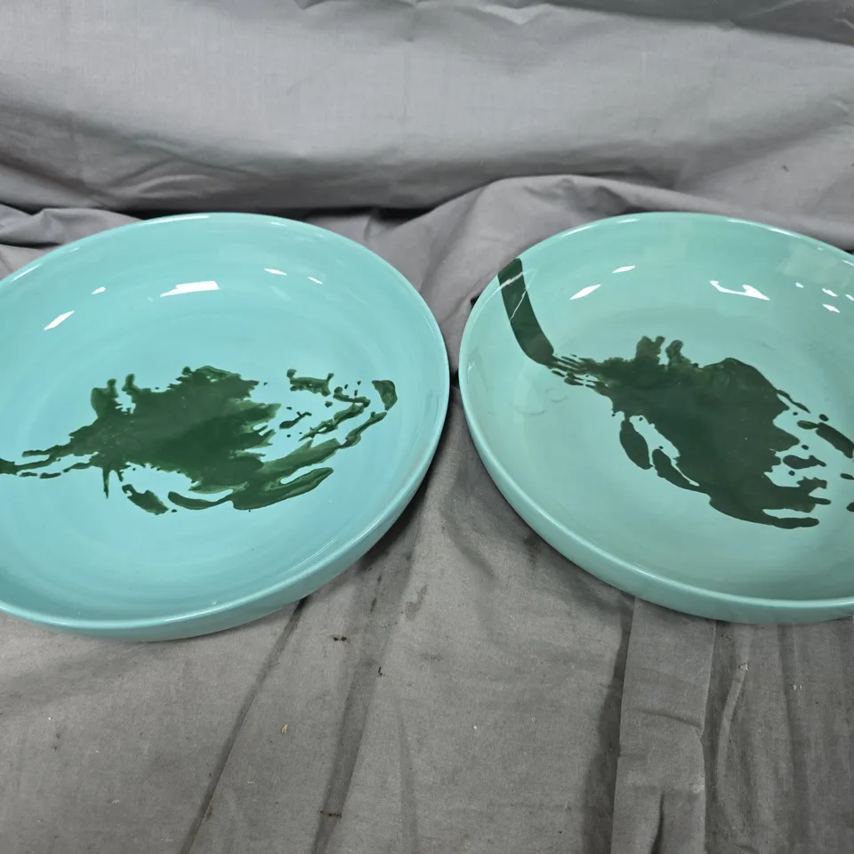 2 X SERAX HIGH PLATES IN ARTICHOKE