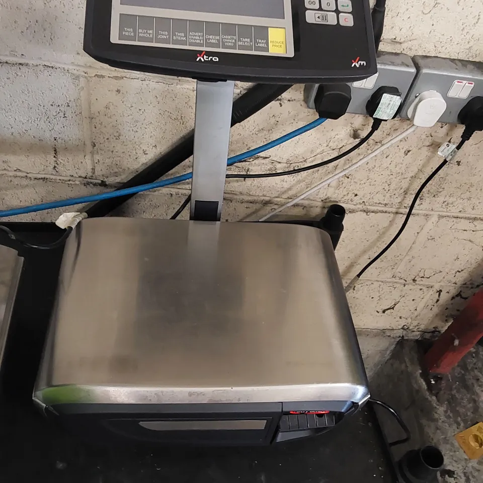 AVERY BERKEL XM400 WIFI/ETHERNET SCALES