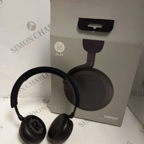 BOXED B&O PLAY H2 WIRELESS HEADPHONES