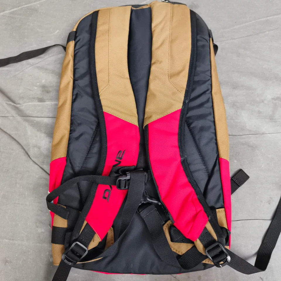 DAKINE HELI 12 BACKPACK IN SALTED CARAMEL BROWN 