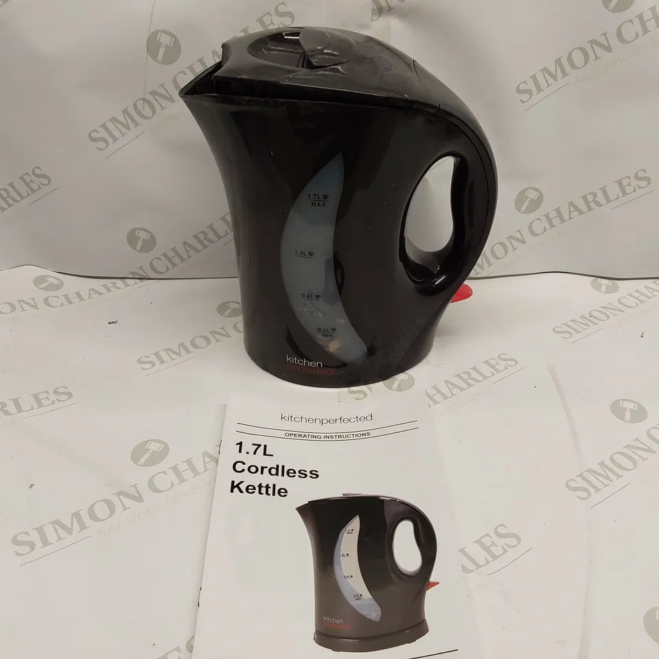BOXED KITCHENPERFECTED 1.7L CORDLESS KETTLE (1 BOX)