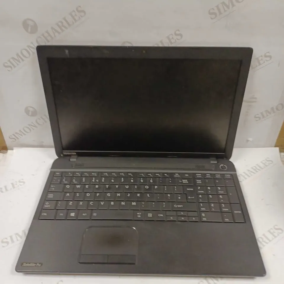 TOSHIBA SATELLITE PRO C50-A-1E2 LAPTOP 