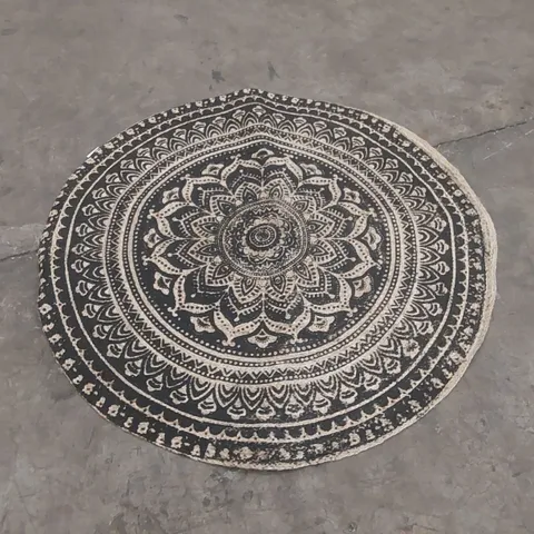 CHIC ANTIQUE DENMARK JUTE RUG - APPROXIMATELY 120cm D