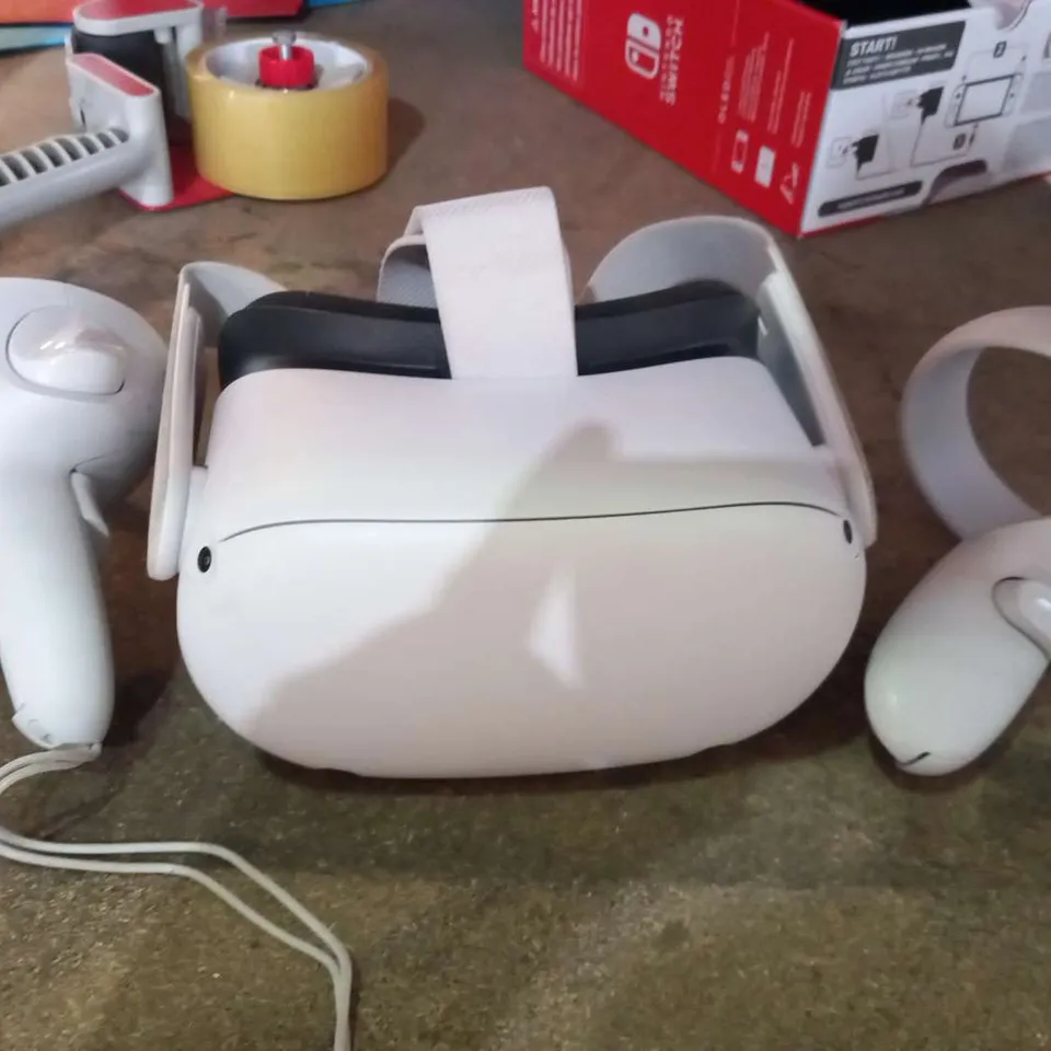 META OCULUS QUEST 2 128GB ALL IN ONE VR HEADSET