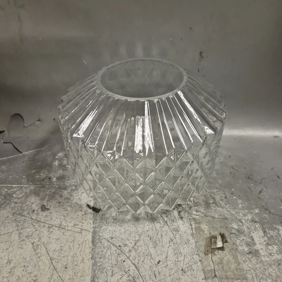 BOXED HOME CLEAR GLASS PENDANT SHADE - COLLECTION ONLY