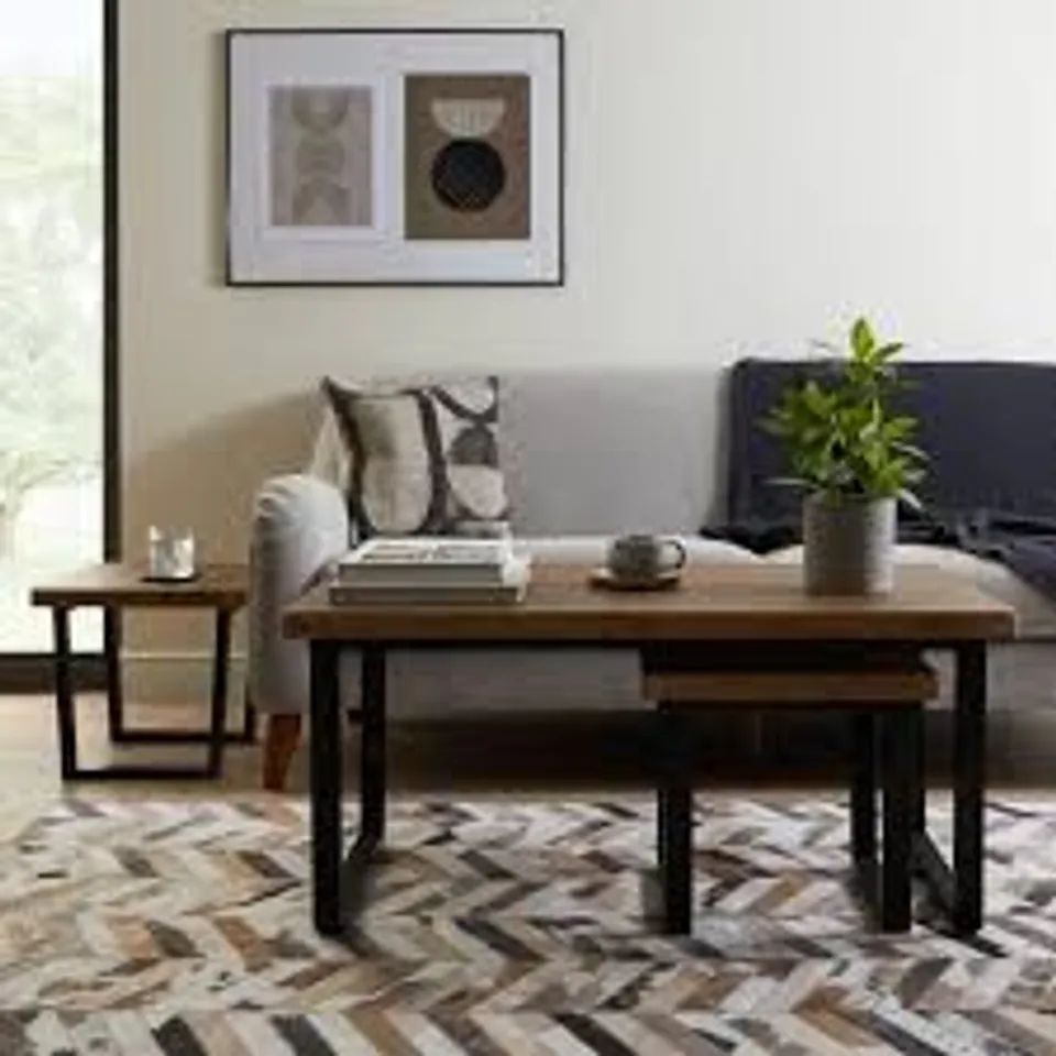 BOXED FREDDIE NEST COFFEE TABLES, RUSTIC WOOD EFFECT (1 BOX)
