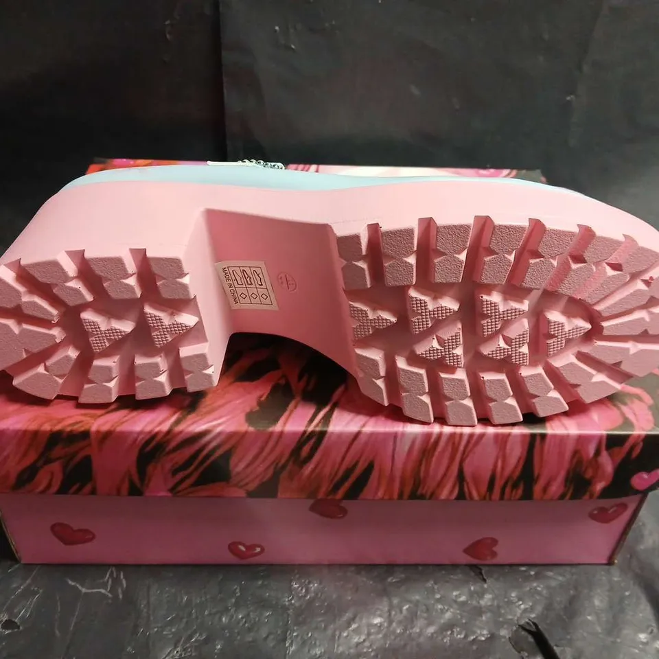 BOXED PAIR OF KOI TIRA MARY JANES 'POODLE PRINCESS EDITION' – UK SIZE 11