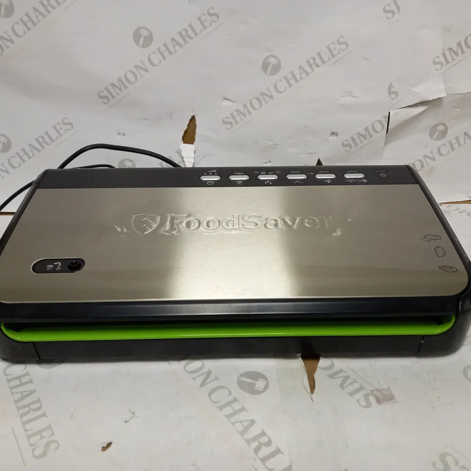 FOOD SAVER FFS005 VACUUM SEALER