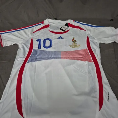 FRANCE 2006 WORLD CUP HOME SHIRT - ZIDANE PRINT - SIZE M 