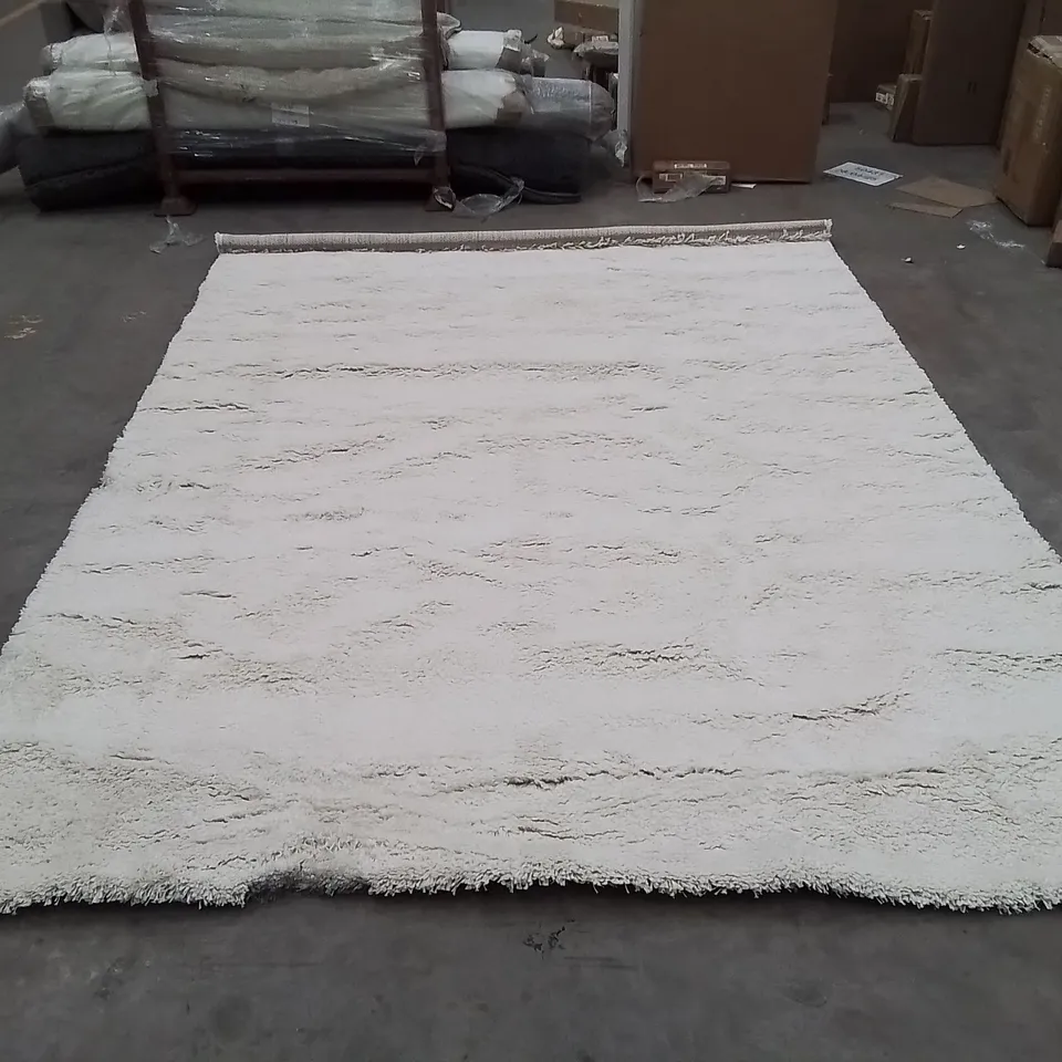 QUALITY DESIGNER AREA RUG - APPROXIMATELY 340 x 240cm