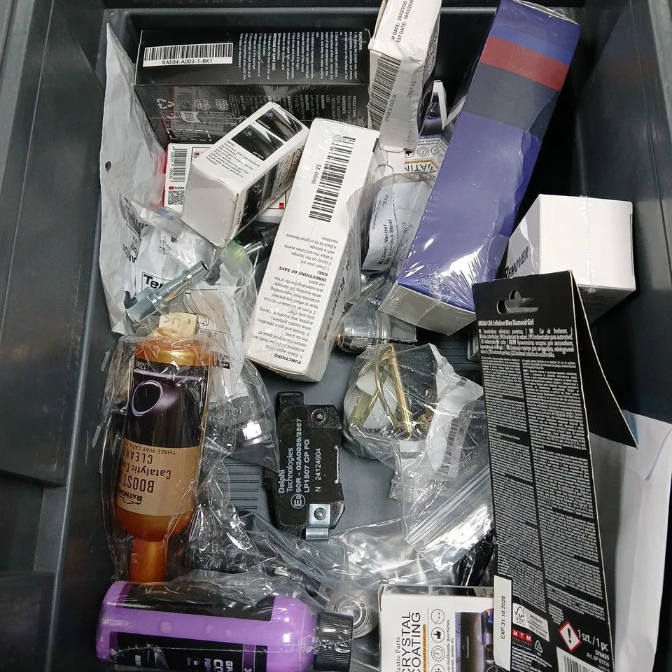 APPROXIMATELY 10 ASSORTED CAR ACCESSORIES TO INCLUDE DOUBLE-H SINTERED BRAKES, BLIND SPOT MIRRORS, HEADLIGHT REPAIR POLISH - ETC