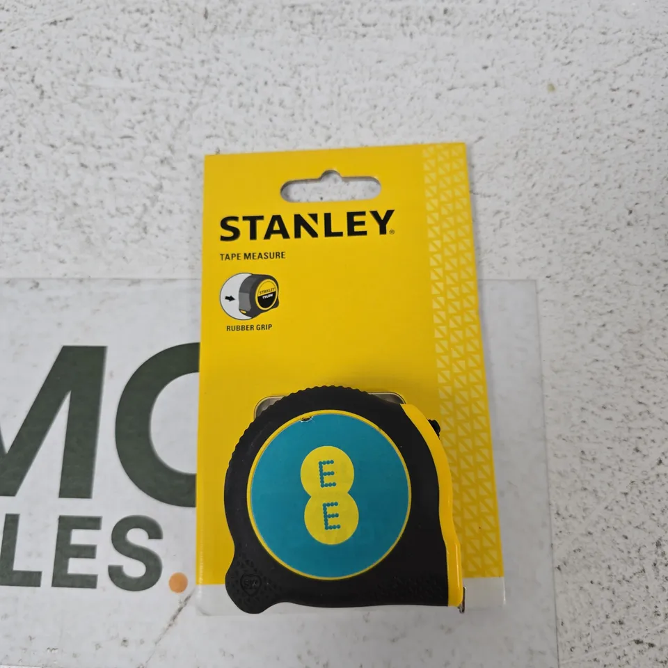 STANLEY TAPE MEASURE WITH RUBBER GRIP – YELLOW/BLACK 