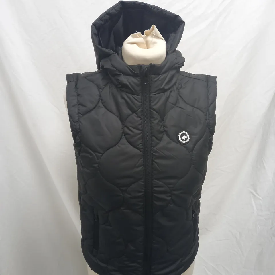 HYPE BOYS GILLET CREST SIZE 5-6YEARS