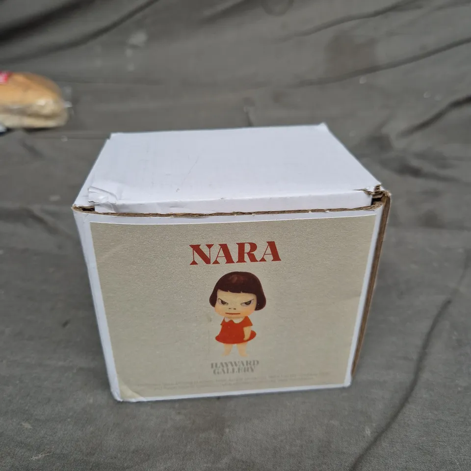 NARA HAYWARD GALLERY MUG – CERAMIC SOUVENIR CUP