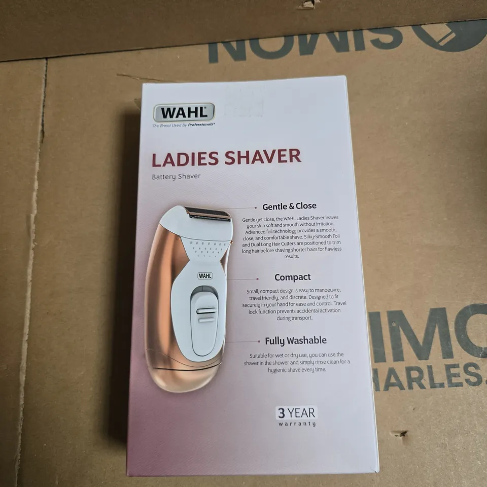 WAHL LADIES SHAVER – BATTERY SHAVER, BOXED