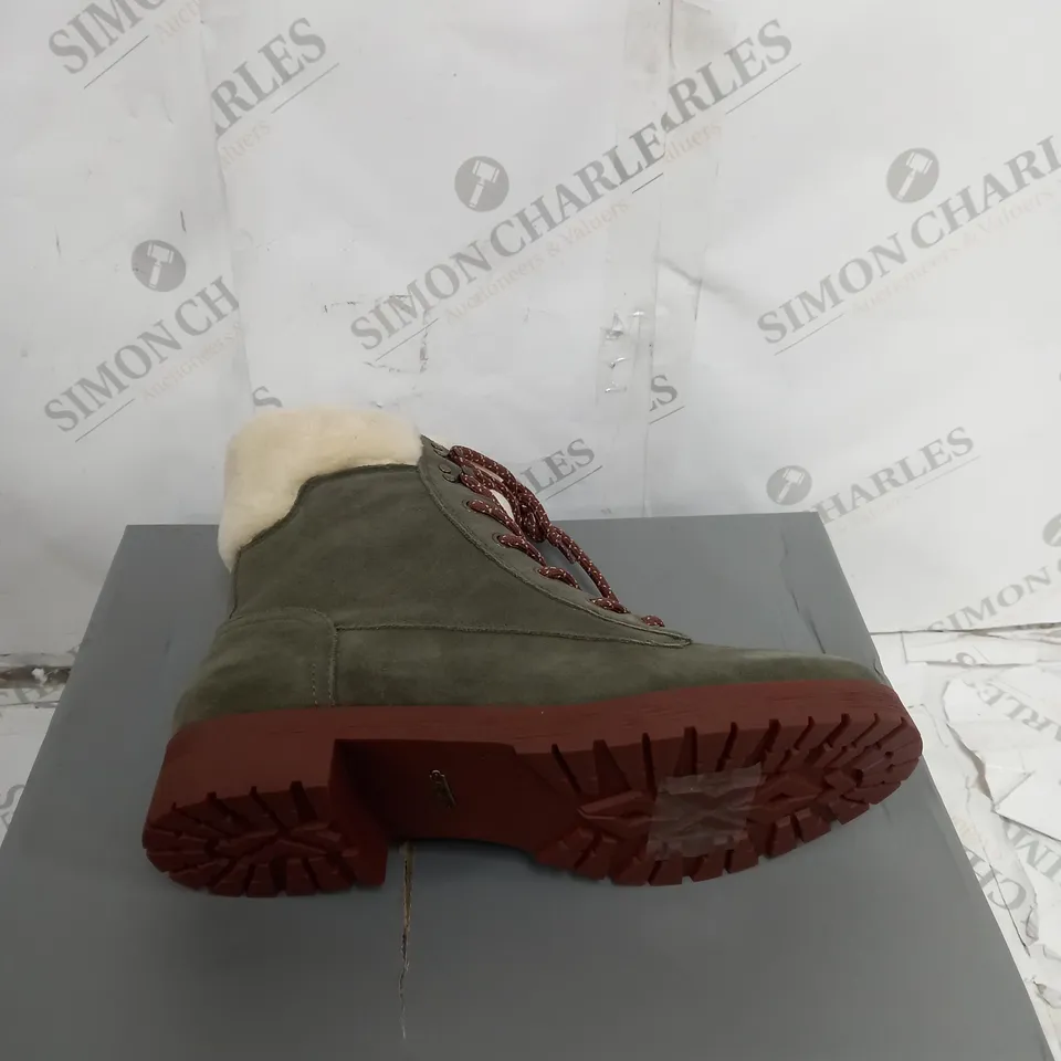 BOXED PAIR OF VIONIC ZOE HIKER OLIVE ANKLE BOOTS - SIZE 7