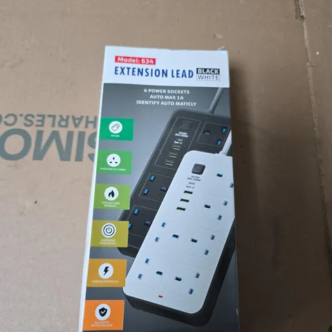 MODEL 634 EXTENSION LEAD WITH 6 SOCKETS & USB PORTS – BLACK & WHITE (BOXED)