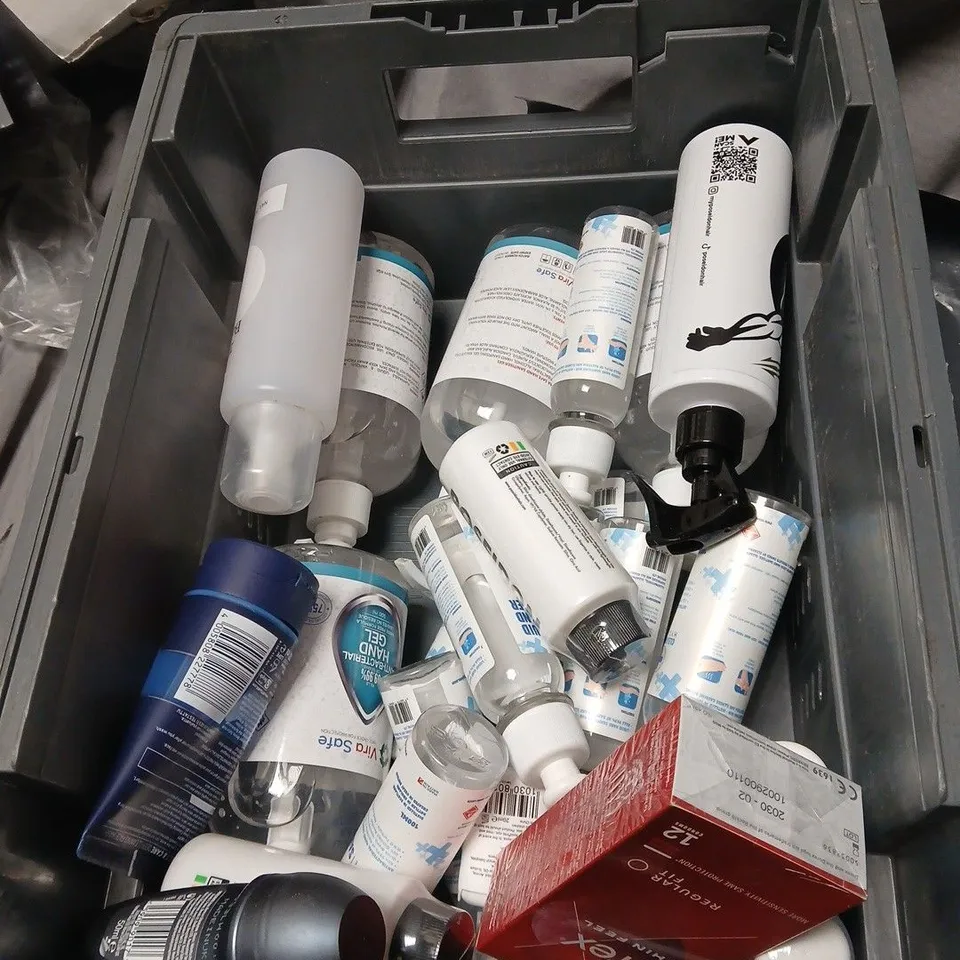 APPROXIMATELY 20 ASSORTED COSMETICS INCLUDING SANEX SHOWER GEL, DOVE SHOWER GEL, 2 IN 1 NAIL PREP, EYE GELS, ORAL B ELECTRIC TOOTHBRUSH HEADS ETC