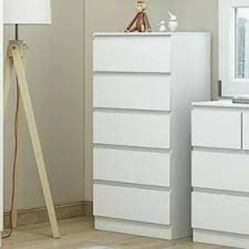 BOXED CARLTON 5 DRAWER CHEST (2 BOXES)