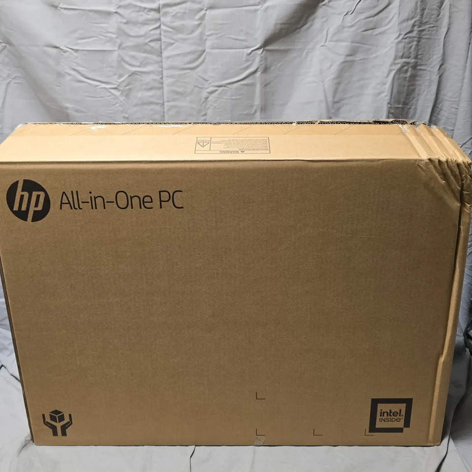 HP PRO ONE 440 ALL-IN-ONE DESKTOP PC – 23.8-INCH DISPLAY