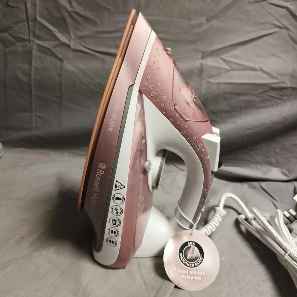 RUSSELL HOBBS PEARL GLIDE PINK IRON – BOXED