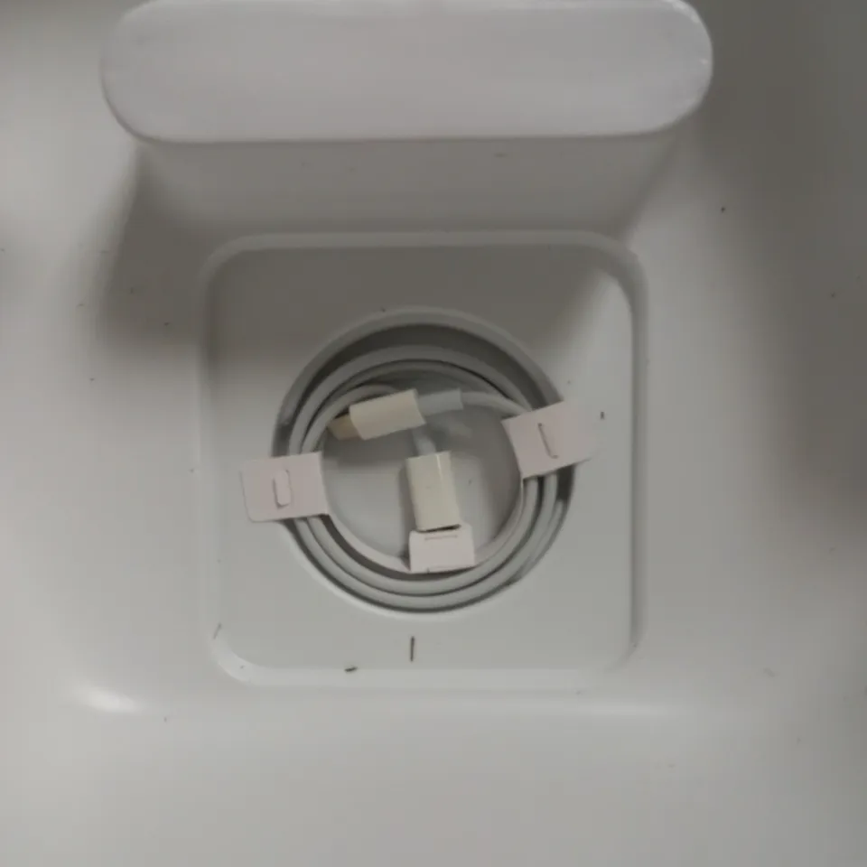 BOXED UNBRANDED HIGH-QUALITY HEADPHONES 