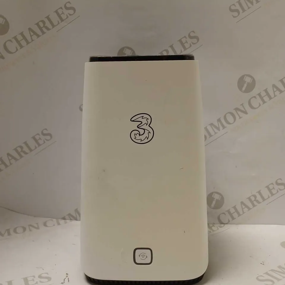 3 NETWORK ZYXEL NR5103E 5G WIFI 6 + MESH ROUTER 4.7GBPS HOME OFFICE