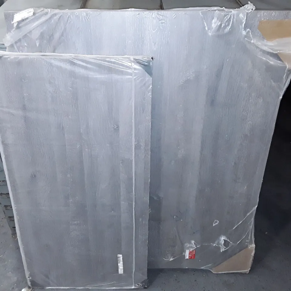 LOT OF 2 GREY WOODEN DESKTOPS - 100X80CM & R8X93CM  / COLLECTION ONLY