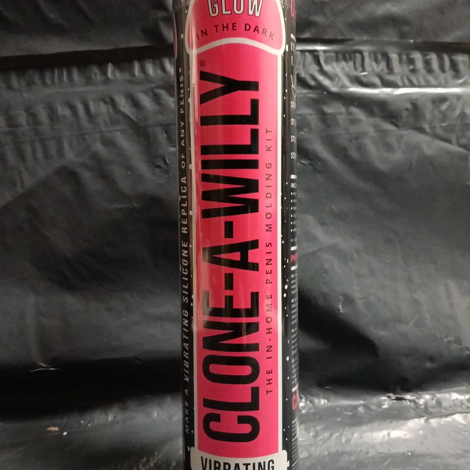 EMPIRE LABS GLOW IN THE DARK VIBRATING CLONE-A-WILLY