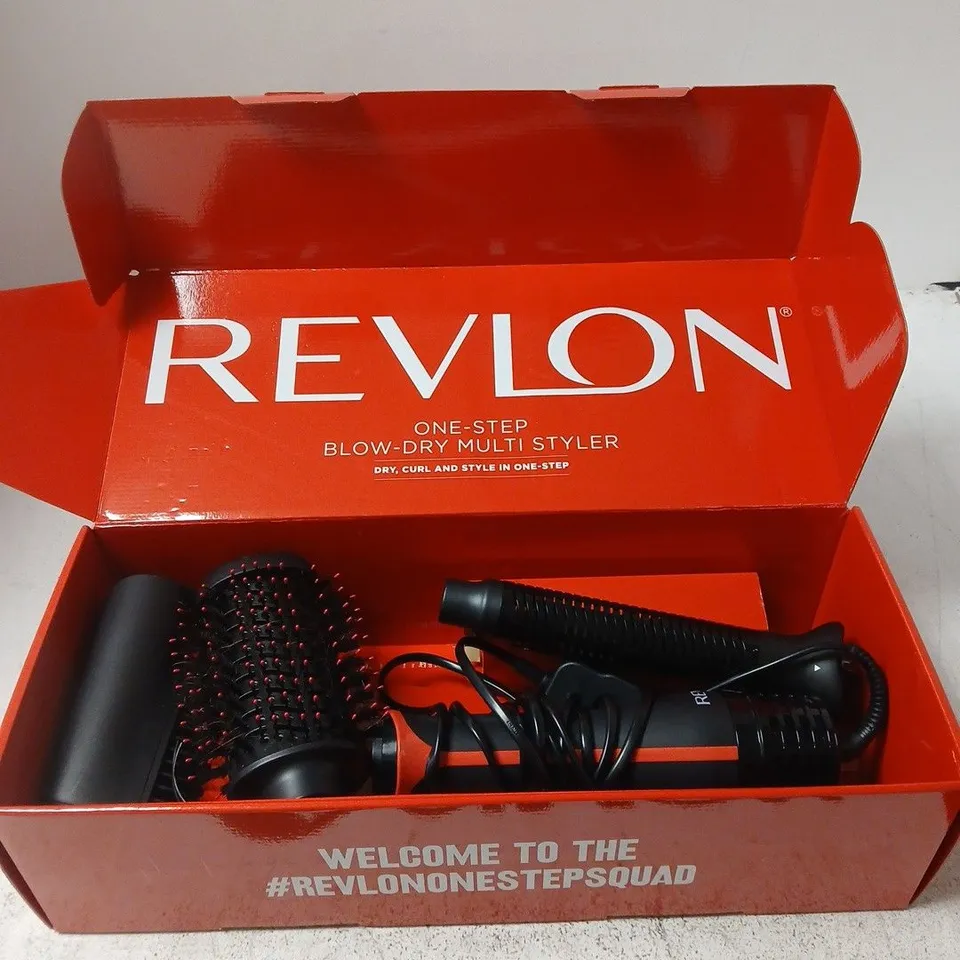 REVLON ONE-STEP BLOW-DRY MULTI STYLER – BOXED