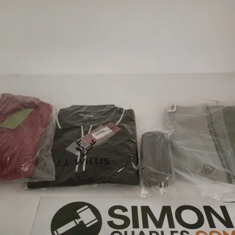 BOX OF APPROXIMATELY 10 ASSORTED CLOTHING ITEMS IN A VARIETY OF SIZES, SHAPES AND COLOURS