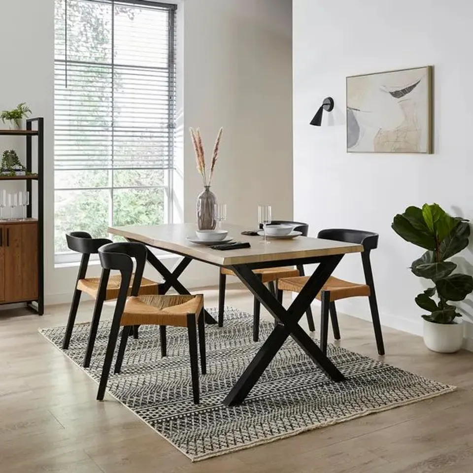BOXED EZRA 4-6 SEATER RECTANGULAR EXTENDABLE DINING TABLE, 160-200cm - LIGHT WOOD (1 BOX)