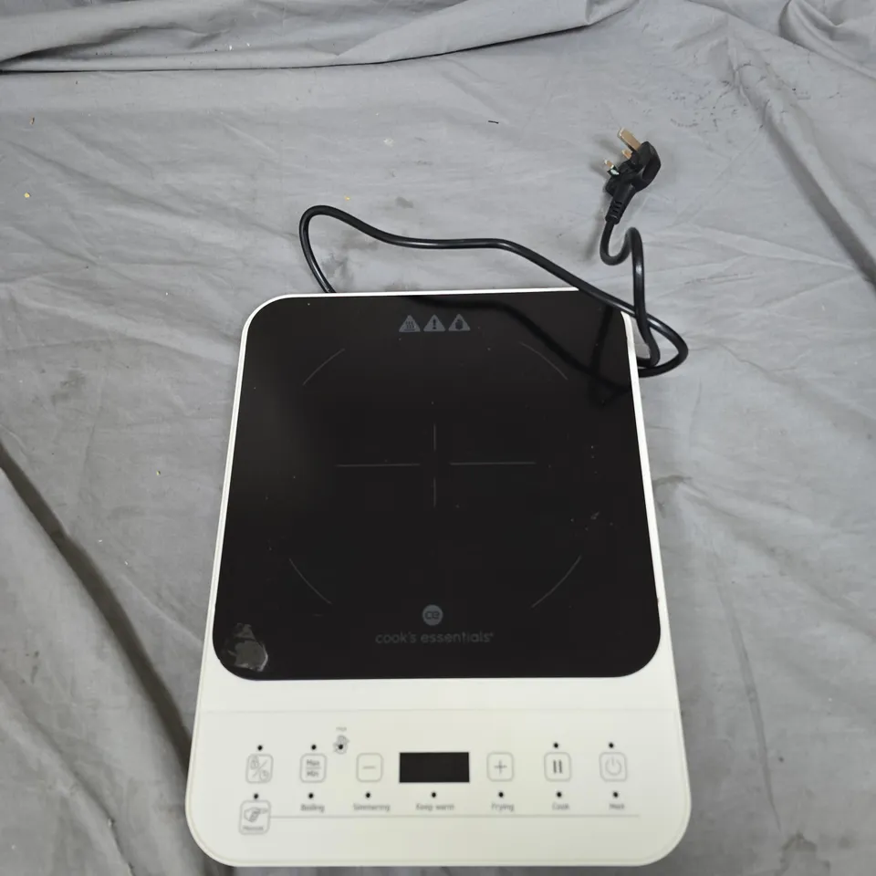 BOX OF APPROXIMATELY 10 ASSORTED ITEMS TO INCLUDE: COOKS ESSENTIALS HOTPLATE 