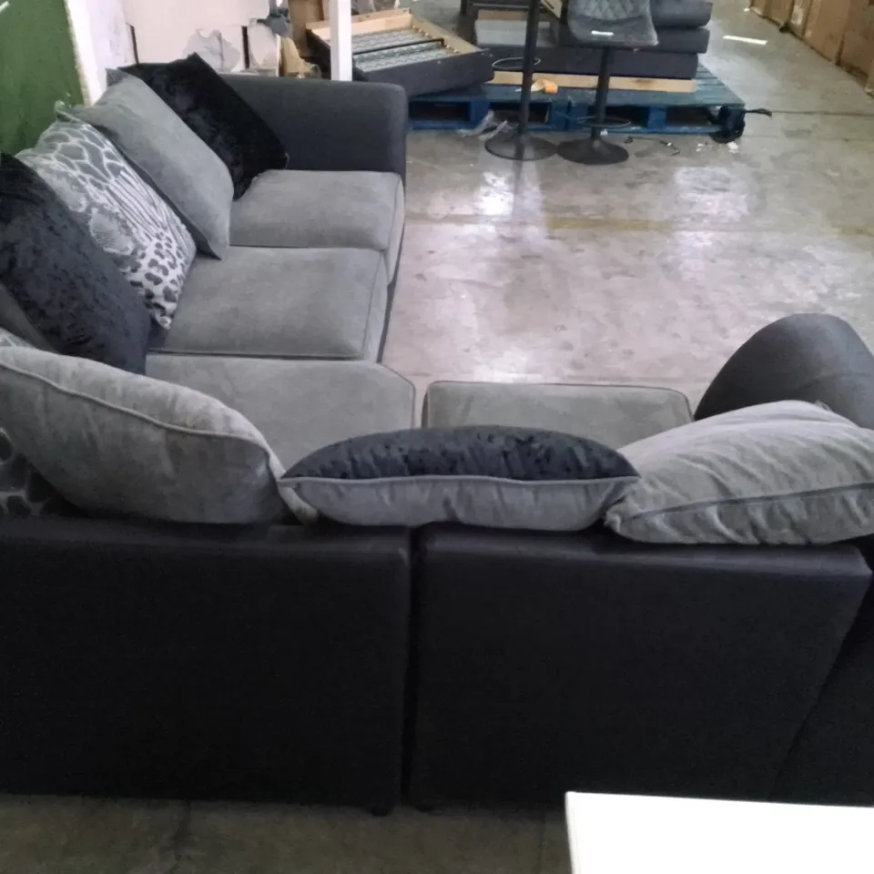QUALITY DESIGNER 3PCS CORNER SOFA - GREY/BLACK FABRIC 
