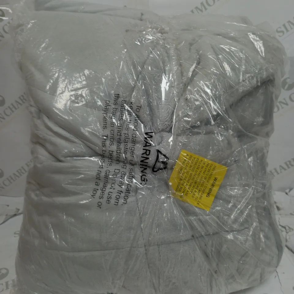 BOXED COZEE HOME VELVETSOFT WEIGHTED BLANKET