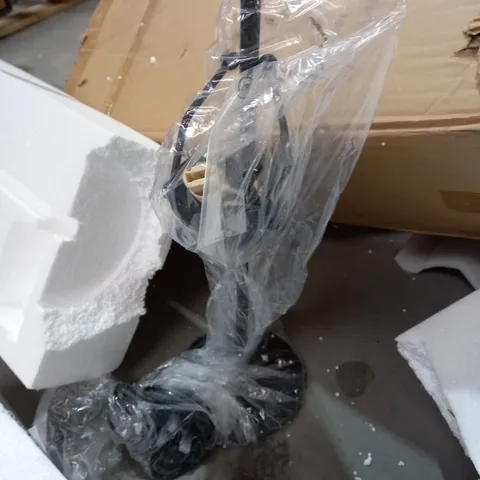 STICK MAN TABLE LAMP