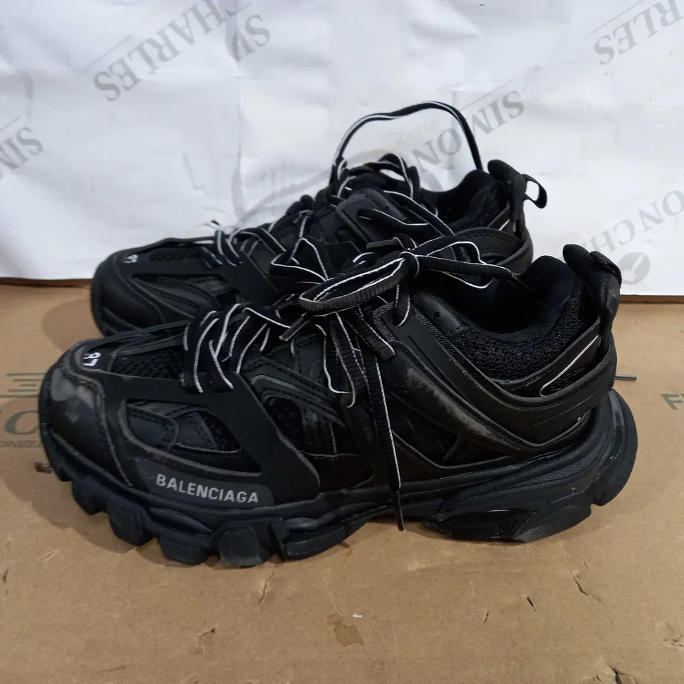 PAIR OF BALENCIAGA TRACK NYLON, MESH AND RUBBER SNEAKERS SIZE 4