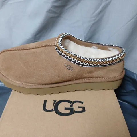 UGG TASMAN II SLIPPERS – UK 6 (US 8, EU 39) TAN SUEDE WITH SHEARLING