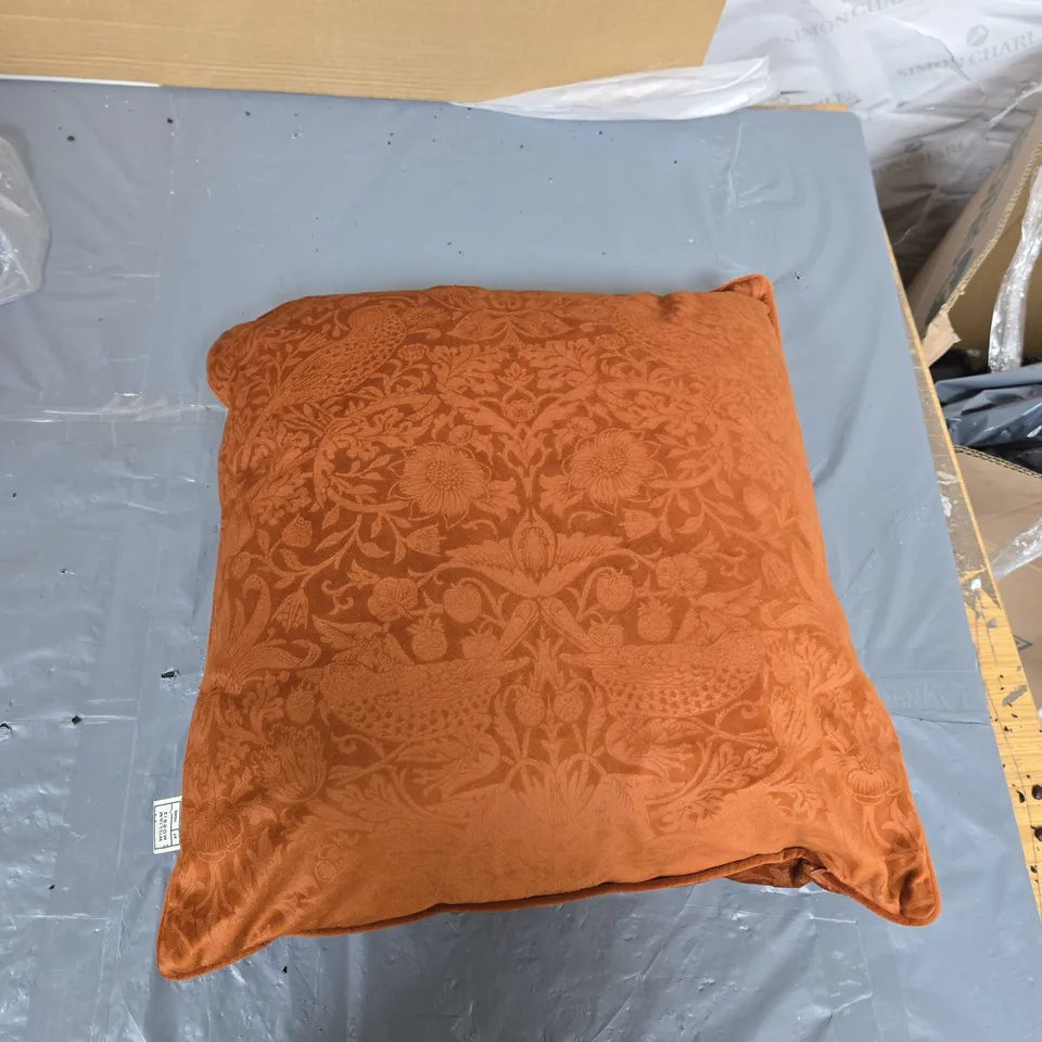 WILLIAM MORRIS AT HOME CUSHION – ORANGE DAMASK PATTERN